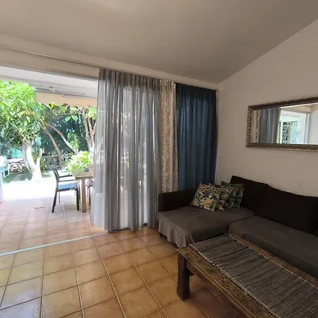 Apartamento Paradero Las Americas Con Jardin Appartamento