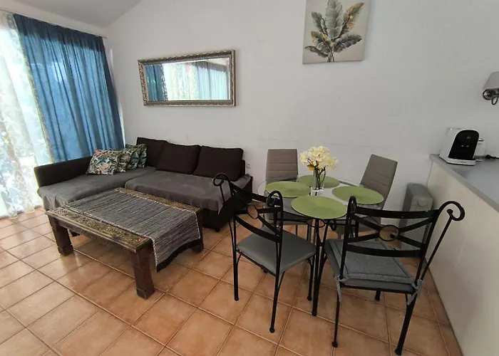 Apartamento Paradero Las Americas Con Jardin *