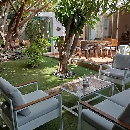 Apartamento Paradero Las Americas Con Jardin