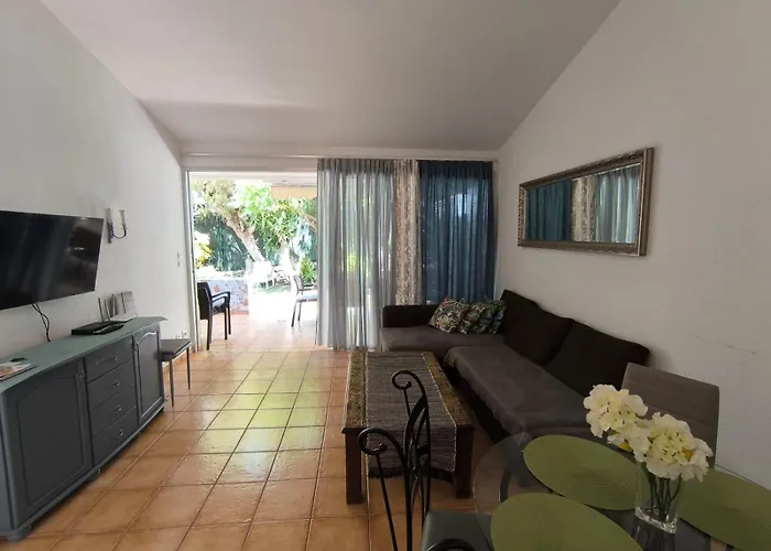 Apartamento Paradero Las Americas Con Jardin